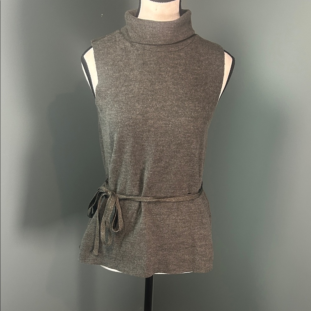Zara Gray Turtleneck Sleeveless Sweater